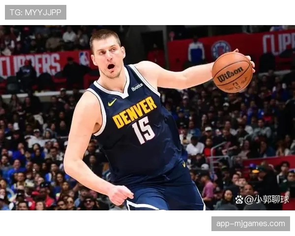 科隆主场战平，尽管未取胜，但主帅满意球队在大部分时间里通过混合防守限制住了对手核心